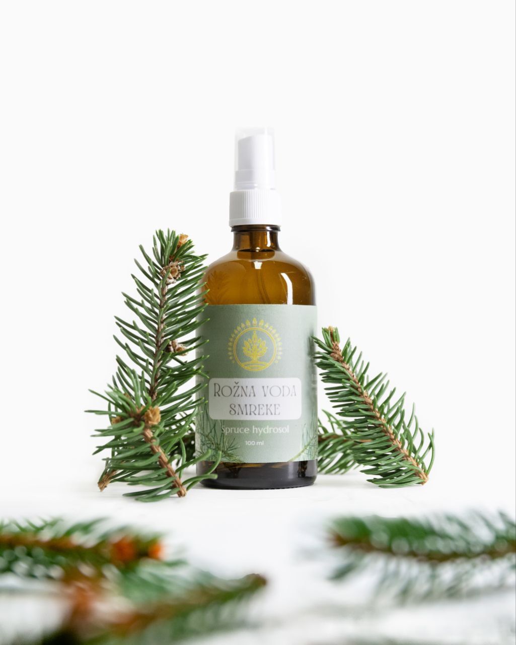 Rožna voda smreke
